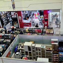 Junction Nine (D27), Retail #455570431